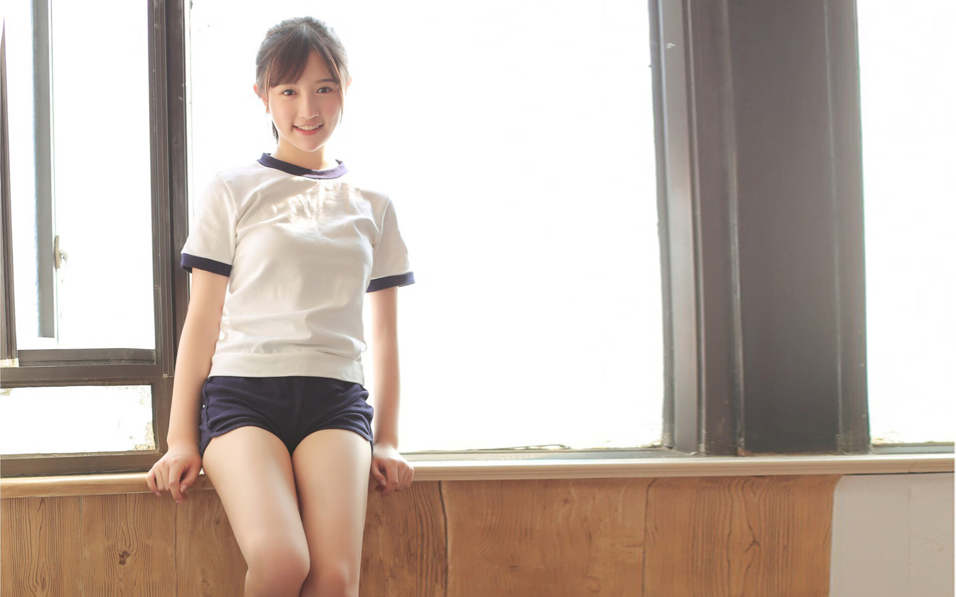 九游登录中心-_激光激战：运动中的科技炫技_，激光武器演示