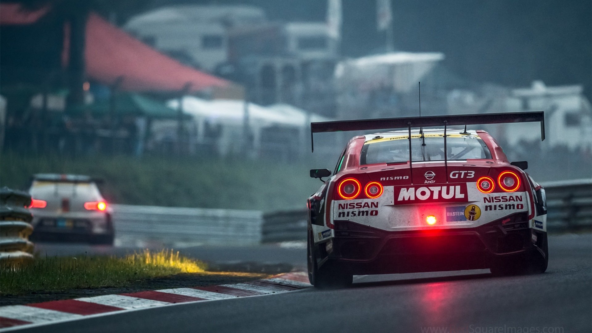 九游娱乐网站-_火山脚下的极限竞技：挑战自然的力量_，火山脚下是哪座城市